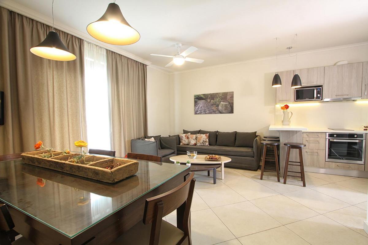 Skinari Apartments Monolia Buitenkant foto